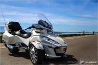 休旅霸者 CAN-AM SPYDER RT !!