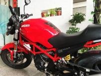 【出售】紅色 DUCATI Monster 695 (可議價！）